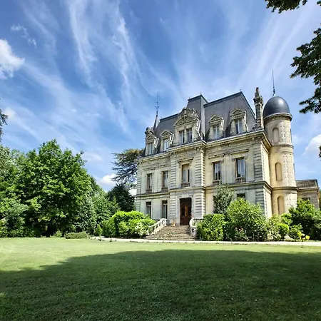 Château De Camperos Maison d'hôtes *